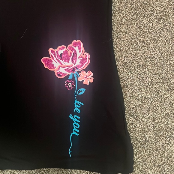 Justice size 12 black shirt with glitter rose - Picture 1 of 4